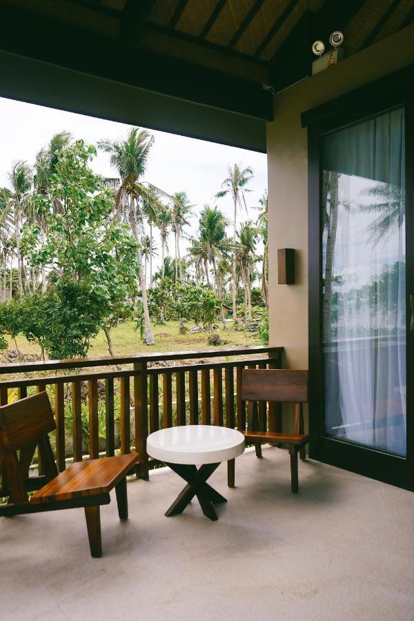 Villa Juan - A Beach Front Villa In General Luna Siargao Экстерьер фото