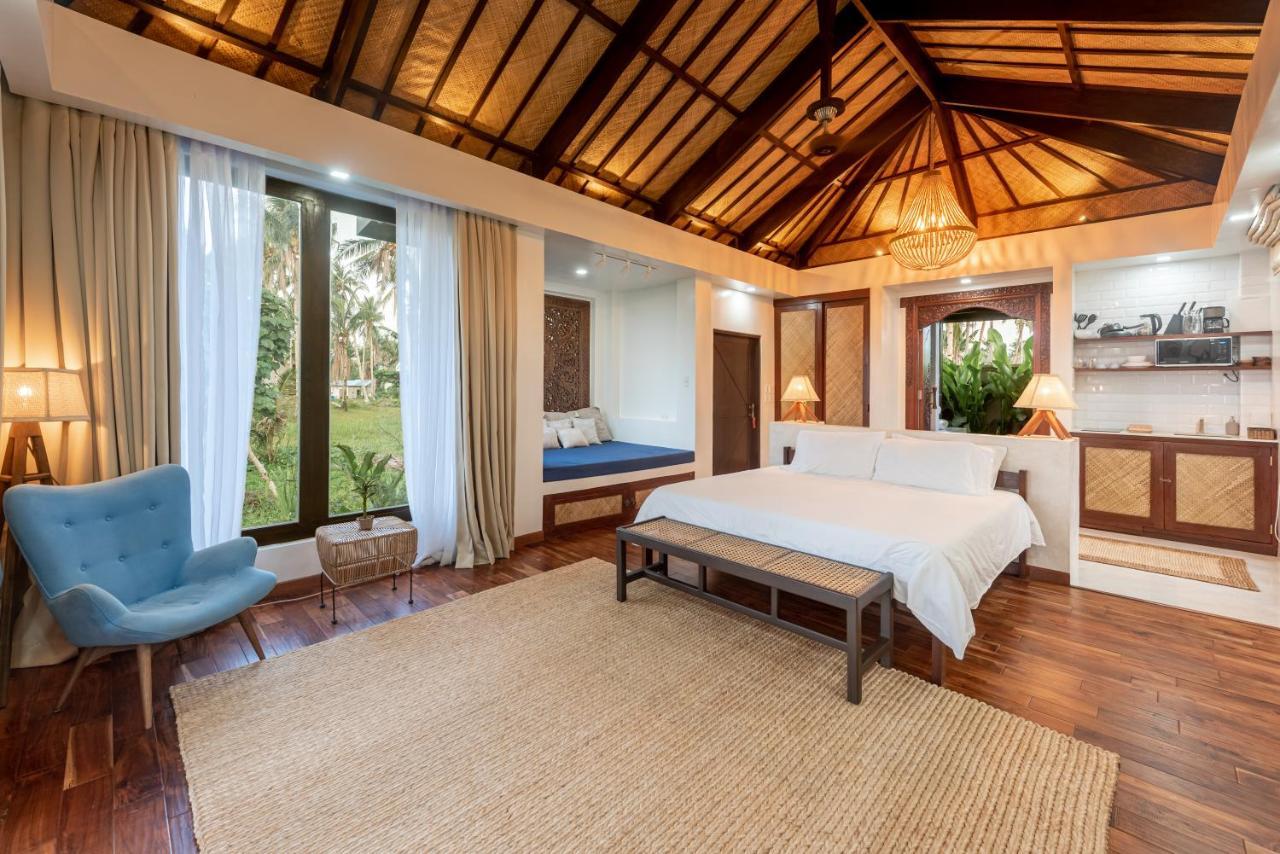 Villa Juan - A Beach Front Villa In General Luna Siargao Экстерьер фото